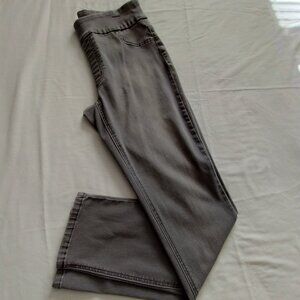 CHICO's Medium Gray Wash "PERFECT Stretch JEGGING" Jeans Sz 0.5